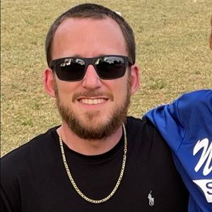 Meet your Posher, Joshua